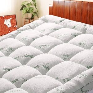 Cooling Bamboo Twin Mattress Topper – Extra Thick 1000 GSM – Brand New